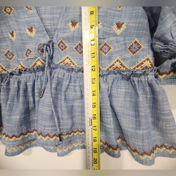 Free People Embroidered Blue Ruffle Sleeve Top Size XS - Picture 9 of 10